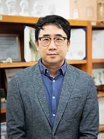 김현성 교수